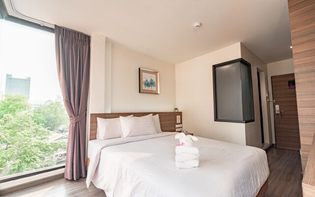 Sovereign Group Hotel