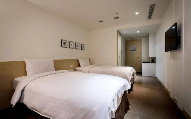 We Meet Taipei Hotel