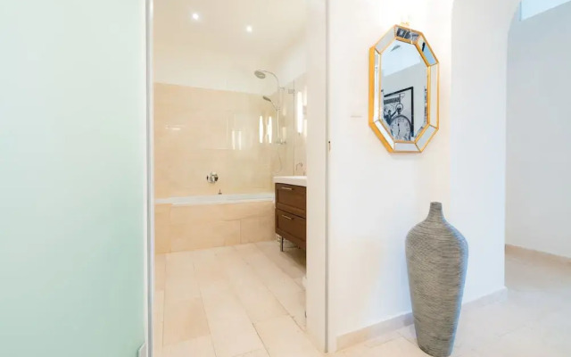 Vienna Residence Spacious Viennese Apartment for up to 5 Happy Guests