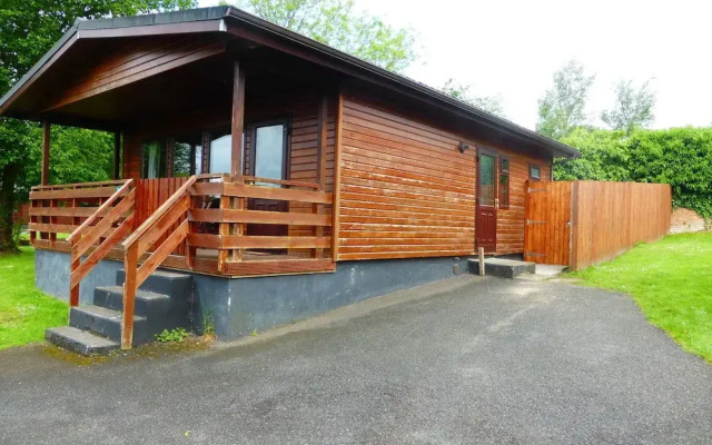 Bluebell Lodge 7 with Hot Tub