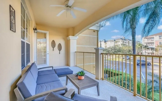 Vista Cay Magic 3 Bedroom Condo by RedAwning