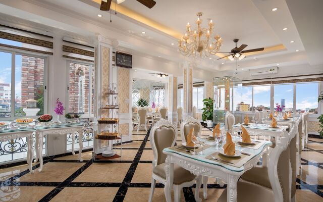 Viola Royal Hotel & Spa