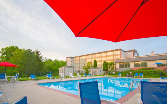 Chester Hotel & Conference Center
