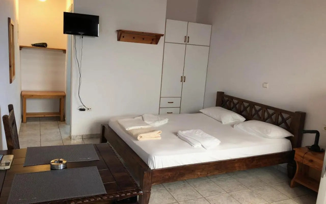 Mythos Suites-Hermes apartment