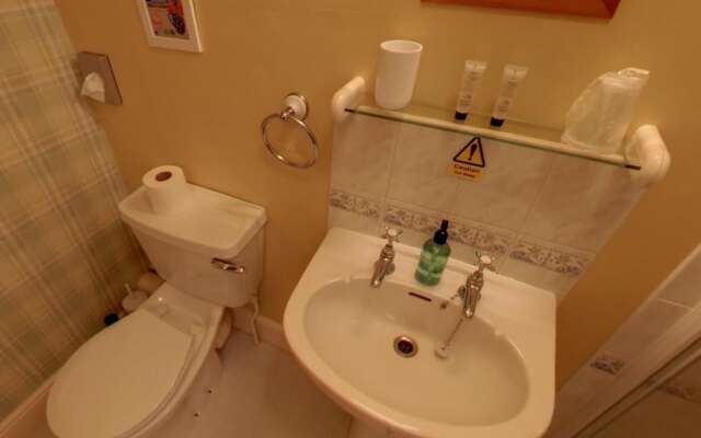 Athol Guest House