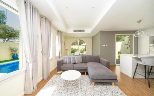 ALH Vacay - Springs 8 The Greens