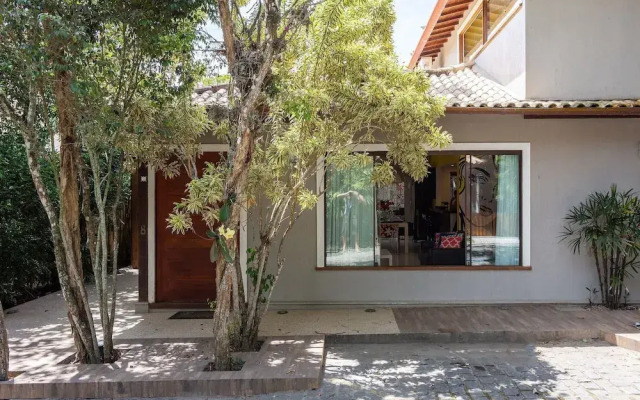 Bz65 Casa 150 m da praia com 4 suítes