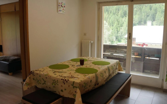 Romantica Saas-grund