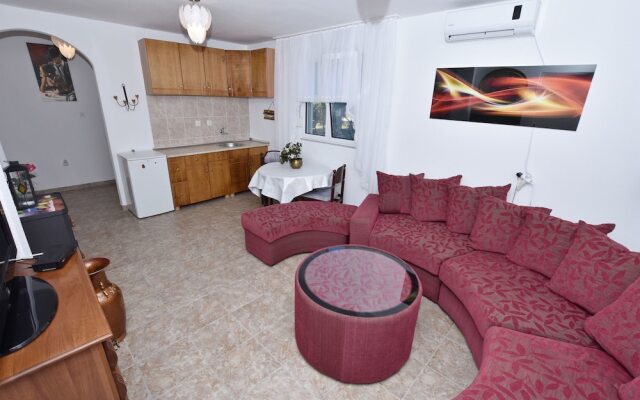 Apartment Alina