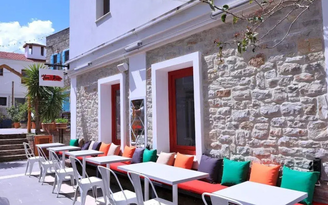 Mam's Datca Pension
