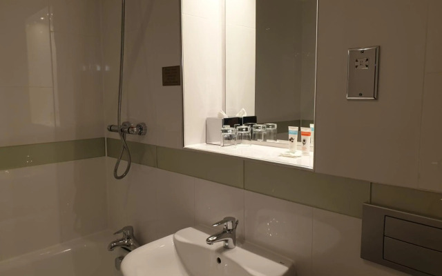 Legacy Preston International Hotel