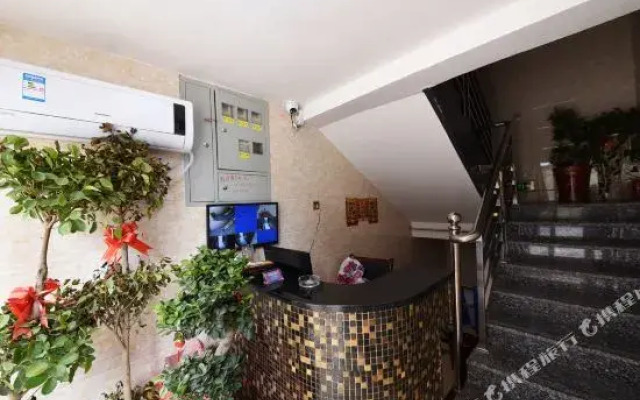 Dacheng Business Hotel
