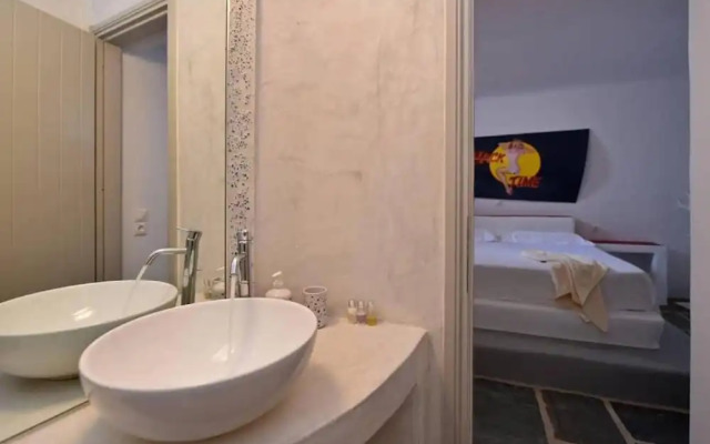 Aesthesis Villa - Naousa- 6pl - Amazing View