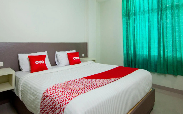 OYO 2382 Wisata Hotel