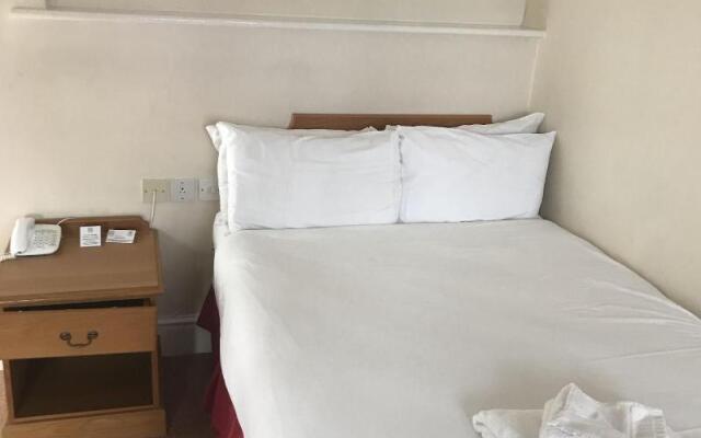OYO The Rivenhall Hotel in Witham, Chelmsford