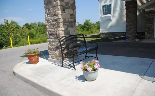 Red Roof Inn Charlestown