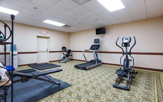Quality Inn Oneonta Cooperstown Area