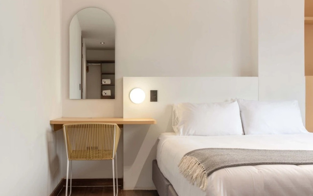 w Stunning 3BR With Terrace in Laureles