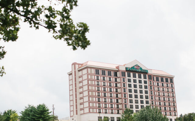 Grand Plaza Hotel Branson