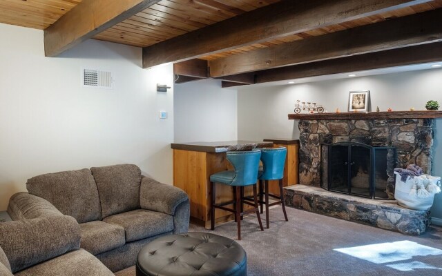 266 Lake Arrowhead - 4 Br Home