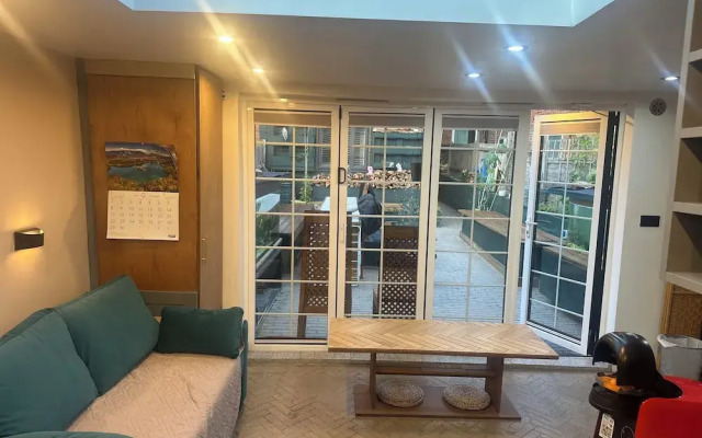 Stunning 1-bed Studio in London