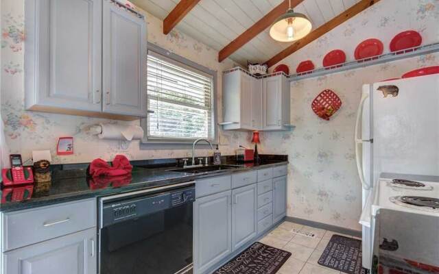 A Precious Place - Two Bedroom Cabin