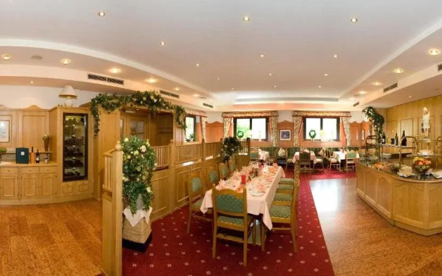 Hotel Landgasthof Altwirt