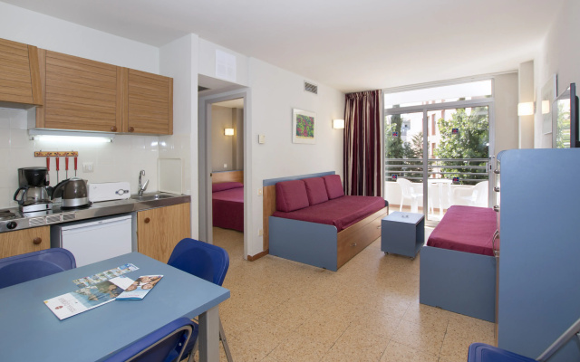 Aparthotel Esmeraldas