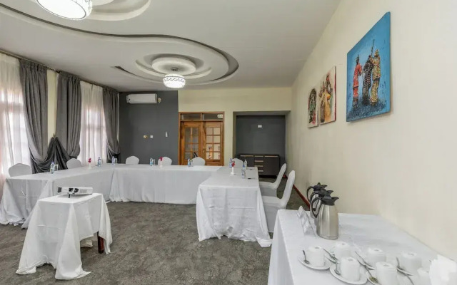 The Emin Pasha Hotel & Spa, CityBlue Collection