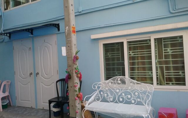 Danee Hostel
