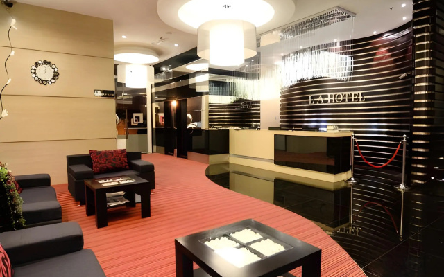 LA Hotel – Lobby – Tawau