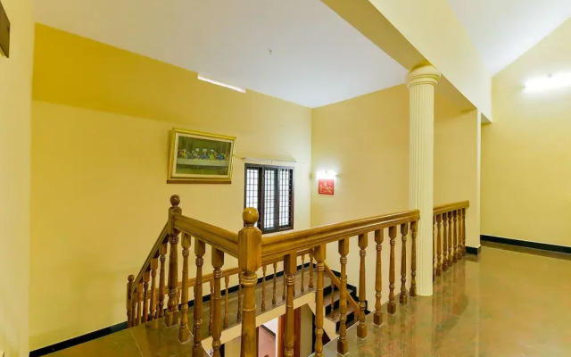 OYO 14638 Home Modern 3 BHK Manjali