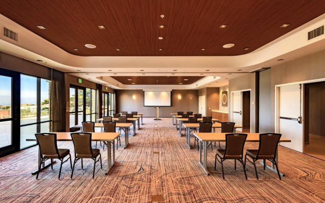 SpringHill Suites by Marriott The Dunes On Monterey Bay