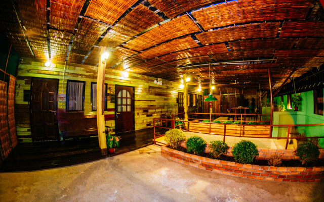 The 8 Factory Hotel Phitsanulok