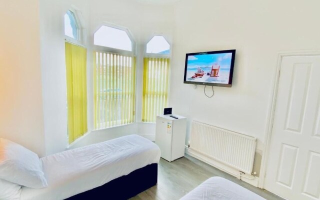 No.6 York Villas Guest House