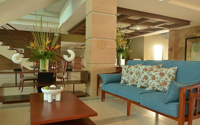 Rivermount Hotel And Resort