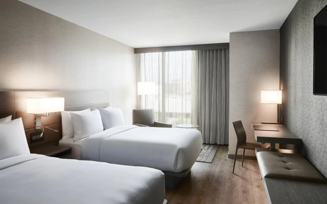 AC Hotel by Marriott Tampa Airport