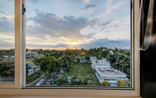 OYO Townhouse 040 Global Village Tech Park