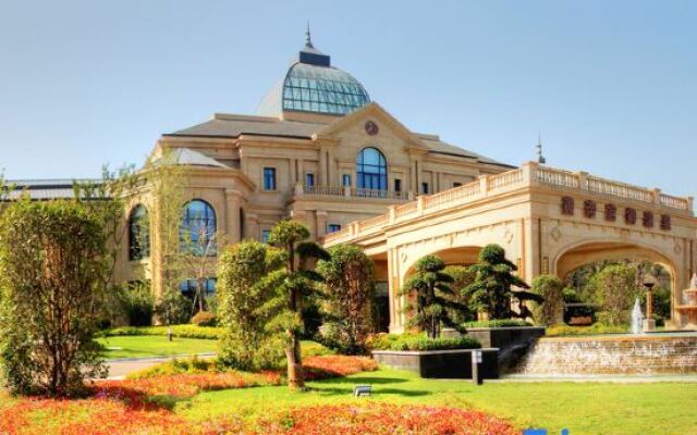 Yinji Huangdi Palace Yu Hot Spring Hotel (Animal Kingdom)