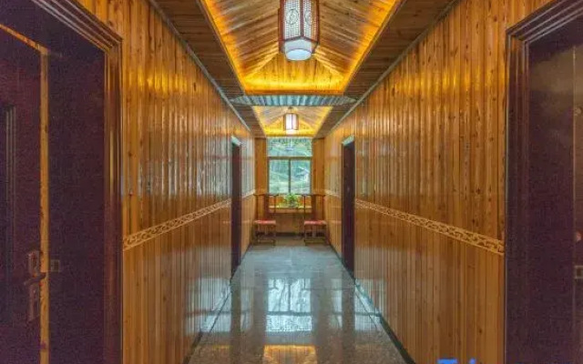 Wuyuan Likeng Qingfeng Courtyard