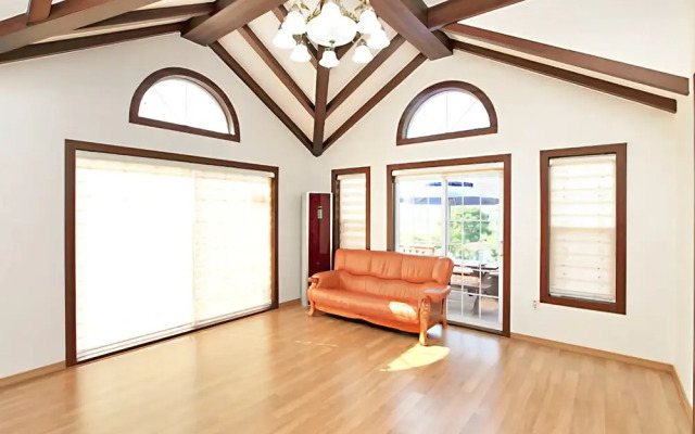 Ganghwa Hyangwon Pension