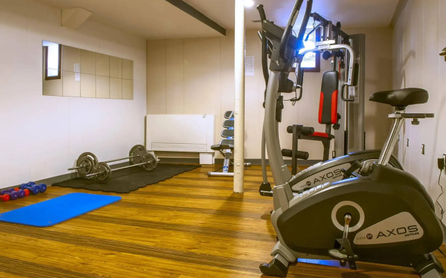 Botel Marina - Hostel