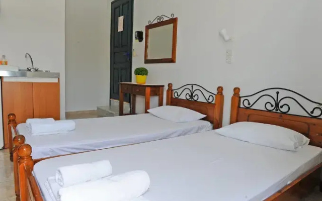 Morfeas Hotel