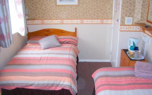 The Chelston Bed  Breakfast