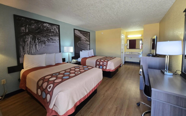 Super 8 by Wyndham Arkadelphia Caddo Valley Area