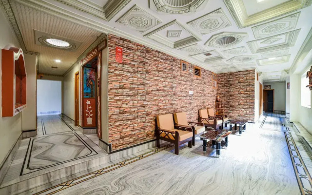 OYO 1942 Hotel Bharat Palace