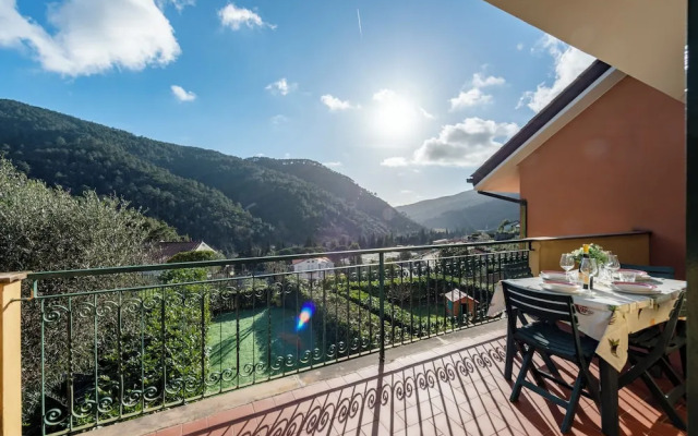 Peaceful Apartment In Deiva Marina
