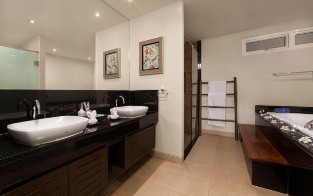 Serenity Grand Seaview Suite