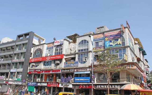 OYO Rooms Maninagar Station 3