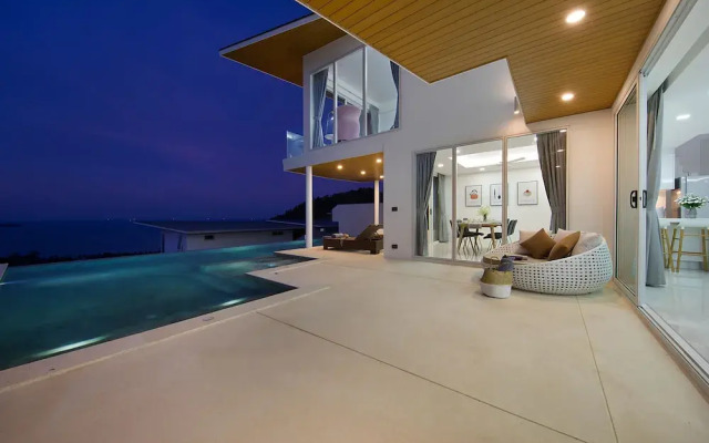 Villa Flair Luxury 4-BR sea views